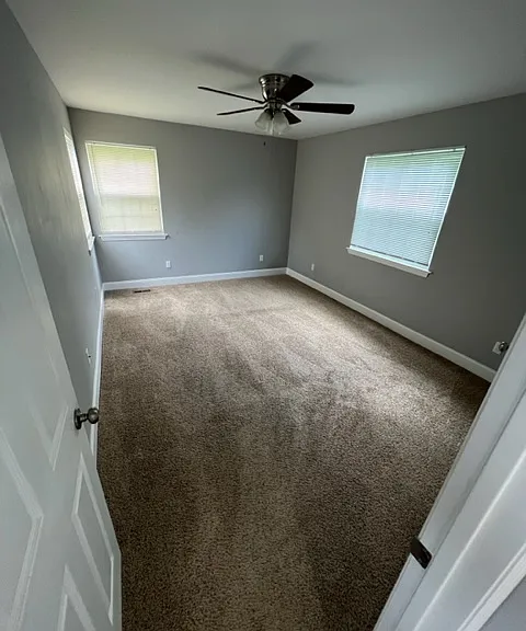800 S Moore Rd — Photo 10