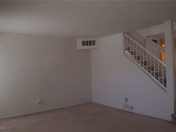 5th image of 7956 Lisa Dawn Ave