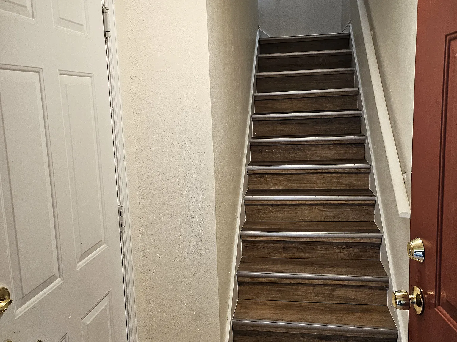 2 bed, 1280 sqft, $1,900 — Photo 3