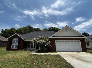 401 Myles Ln, Bonaire, GA 31005