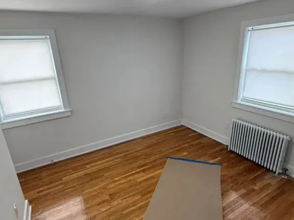 (undisclosed Address), Oakland Gardens, NY 11364