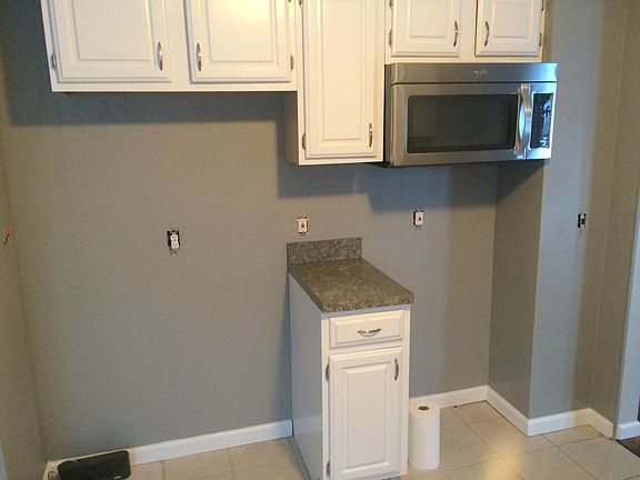 3rd image of 4987 Nan Linn Dr