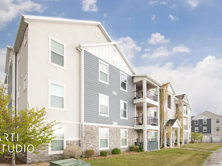 5017 W Samana Ln #102 — Photo 3