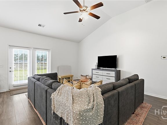 4th image of 7 Bay Willow Ct