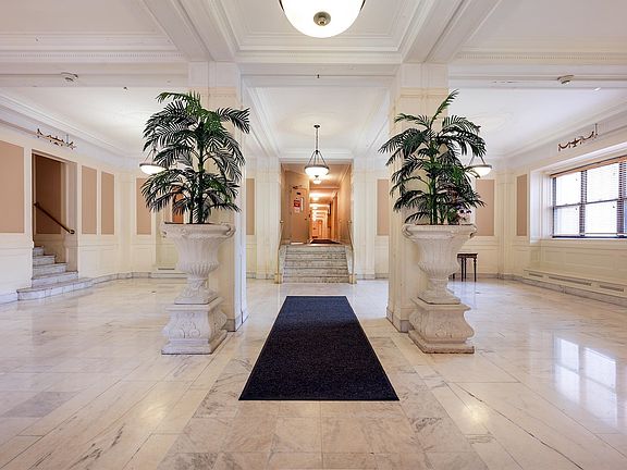 2nd image of 2600 John F Kennedy Blvd APT 1E