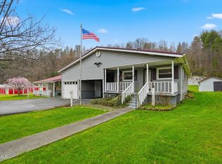 1333 Dante Rd, Saint Paul, VA 24283