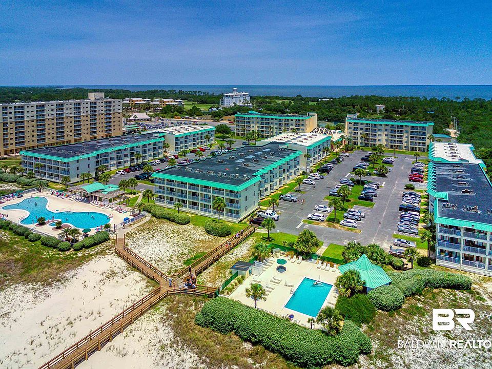 1st image of 400 Plantation Rd #2313