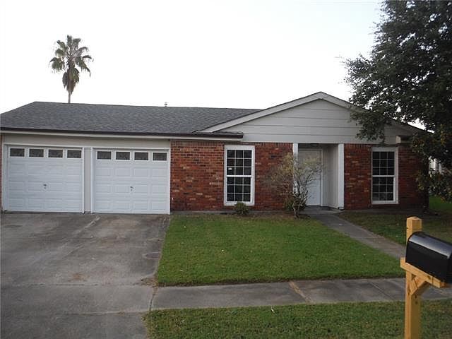 1st image of 3736 Shannon Dr