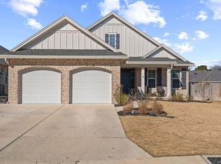 113 Hornet Ln, Valparaiso, FL 32580