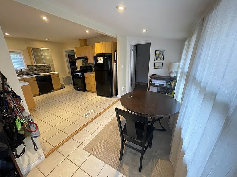 London House for rent - 5 Bedrooms — photo 2