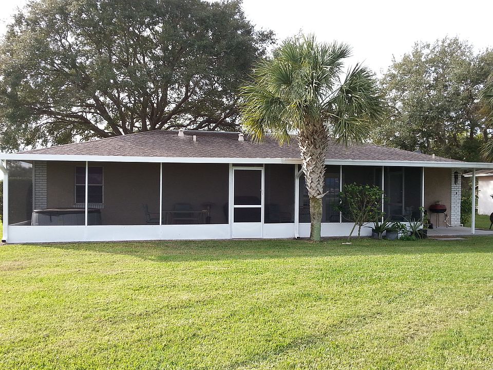 2nd image of 501 NW 17th St