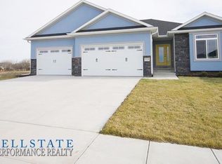9718 S 79th Street, Lincoln, NE 68516