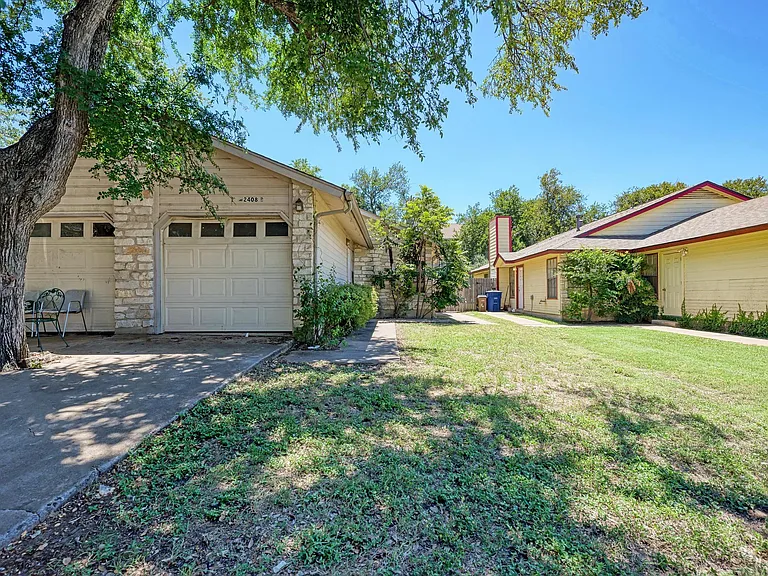 12408 Deer Falls Dr #B — Photo 1