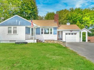 33 Eustis St, Saugus, MA 01906