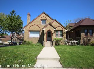 2978 N 53rd St, Milwaukee, WI 53210