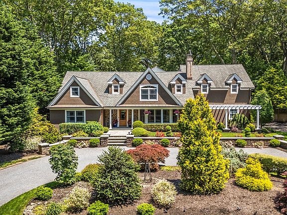 2nd image of 4745 N Bayview Road