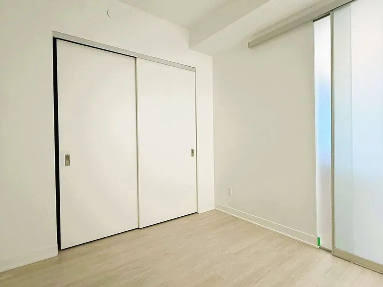 185 Alberta Ave #306 — Photo 11