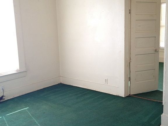 3rd image of 107 N 5th St APT C