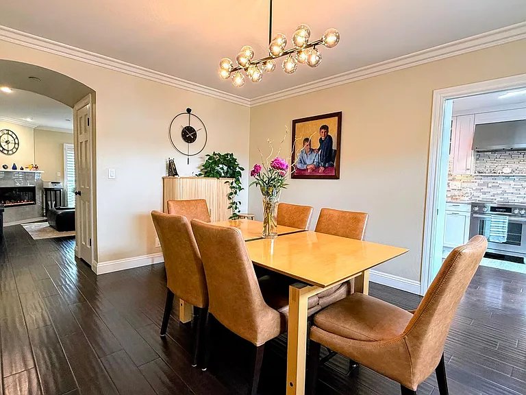 430 Lassen St #6 — Photo 13