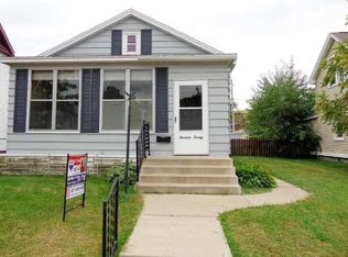 1320 Jackson St, La Crosse, WI 54601