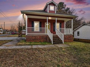 611 Tussey St, Lexington, NC 27292