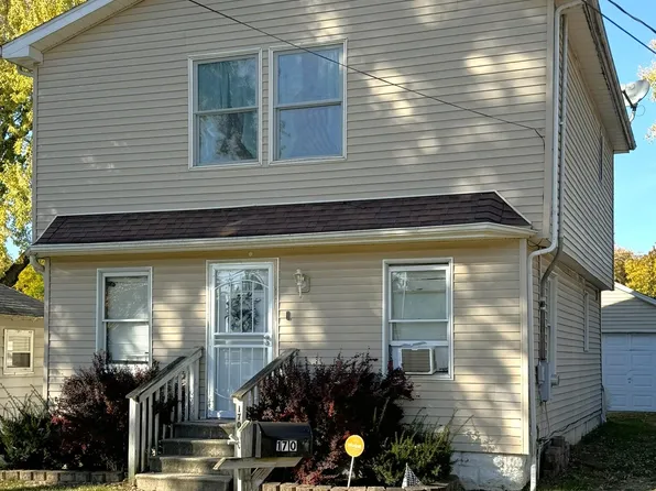 170 Walcott Ave, Jackson, MI 49203