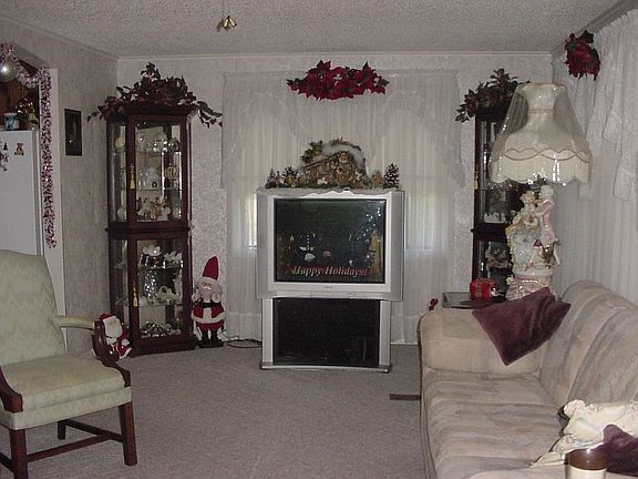 2nd image of 17422 Tangerine Ct