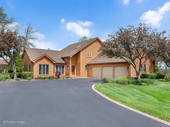 29W170 Pepper Ct, West Chicago, IL 60185