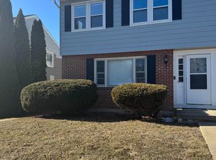 78 S Reber St, Wernersville, PA 19565