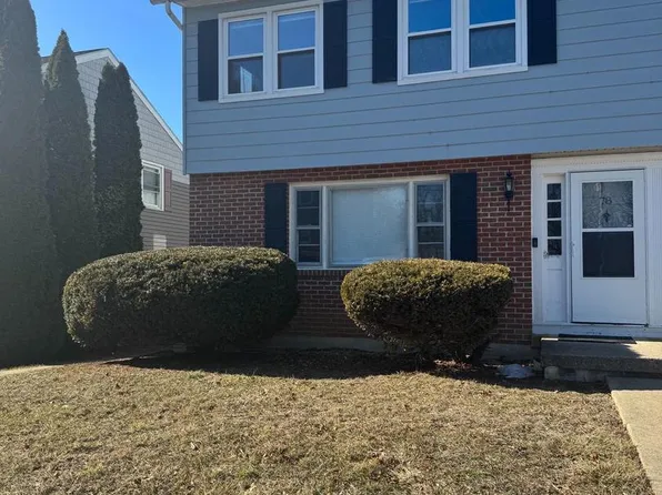 78 S Reber St, Wernersville, PA 19565