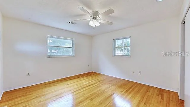 5233 52nd Way N — Photo 17