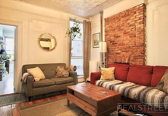 2nd image of 340 21st St APT 5