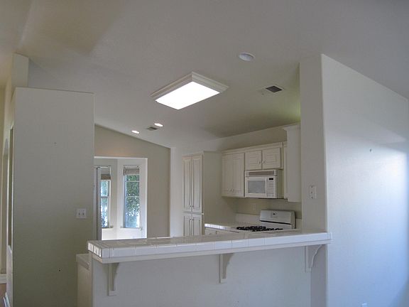 Fully Furnished Kitchen and Large Dining Area