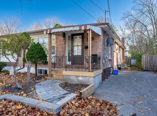 629 Gibb St #BASEMENT, Oshawa, ON L1J 1Z6