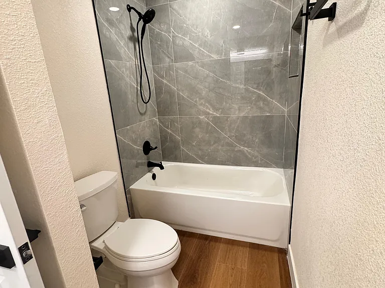 1321 Nadine Way — Photo 14