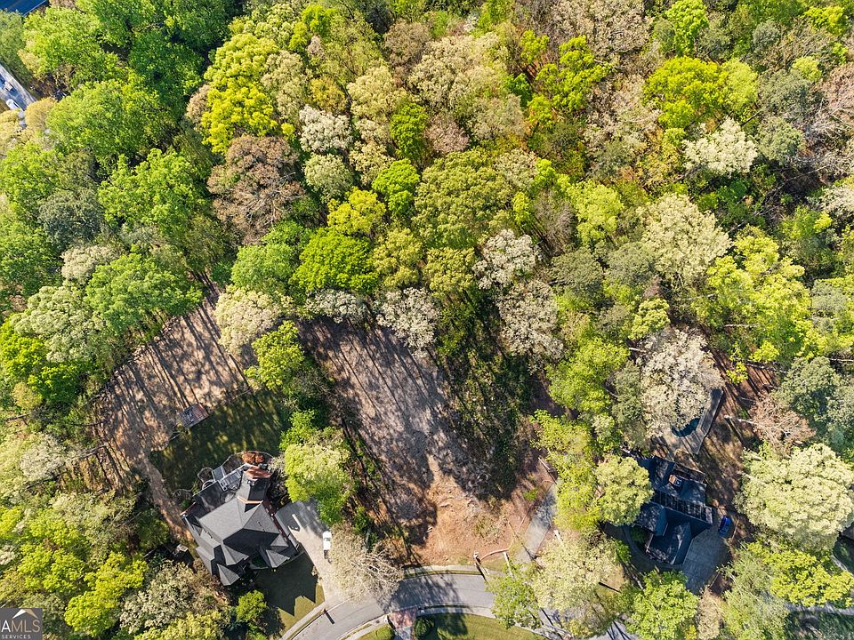 1st image of 295 Helens Manor Dr