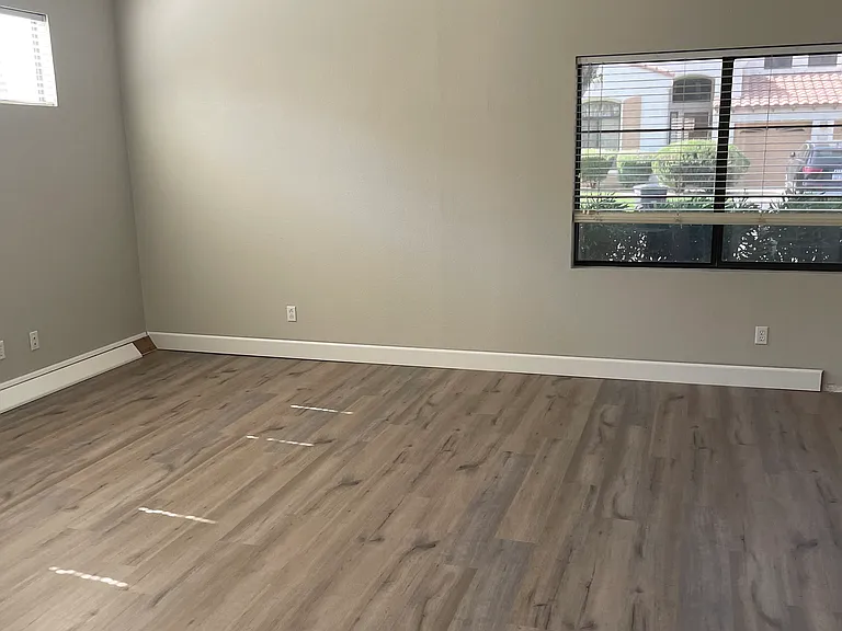 694 W Desert Broom Dr — Photo 16