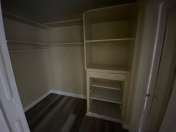 5th image of 156 N Central Ave #109