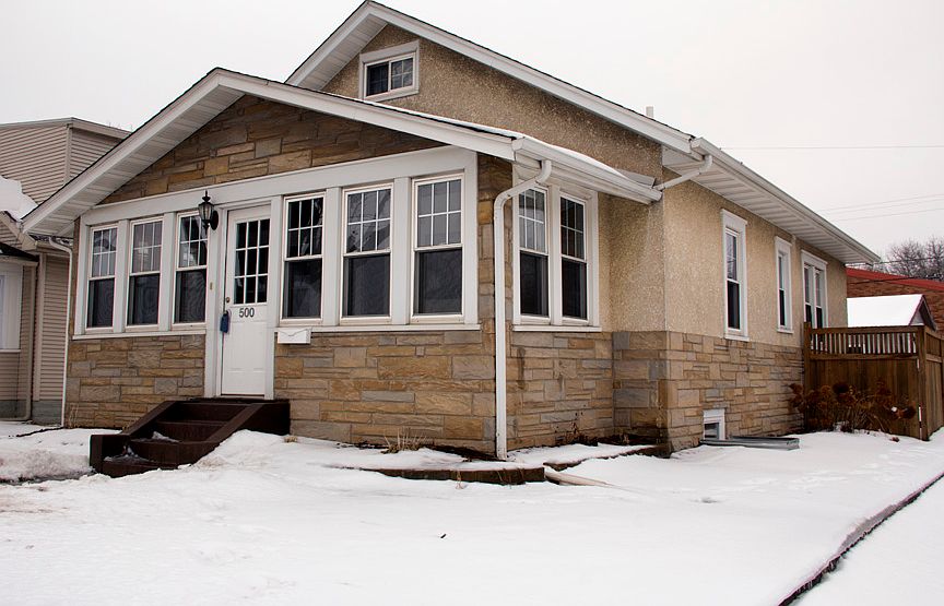 1st image of 500 5th Ave S
