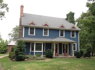 5 Mountain View Ln, Warren, NJ 07059