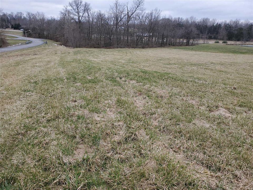 1st image of 2905 Eagle Pointe Dr