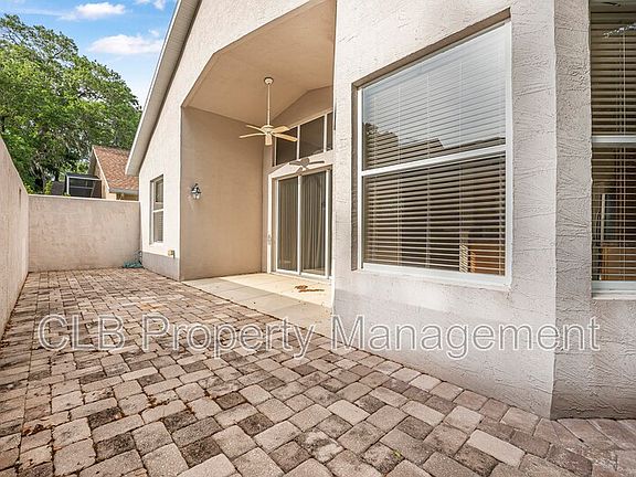 3rd image of 3236 Galty Cir