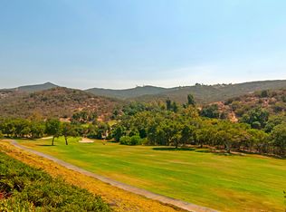 29110 Laurel Valley Dr, Vista, CA 92084
