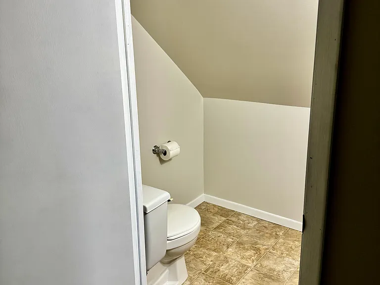 1410 Fern Ave — Photo 22