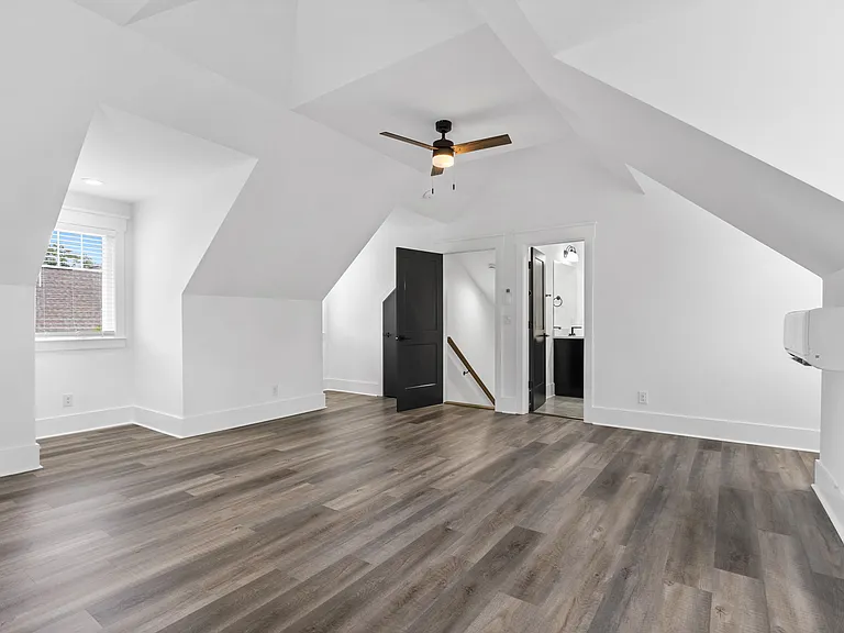 527 S Middleton Dr NW — Photo 20