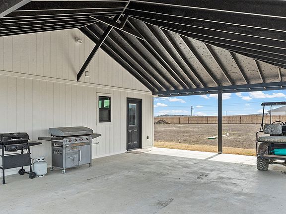 4th image of 170 Private Road 24971