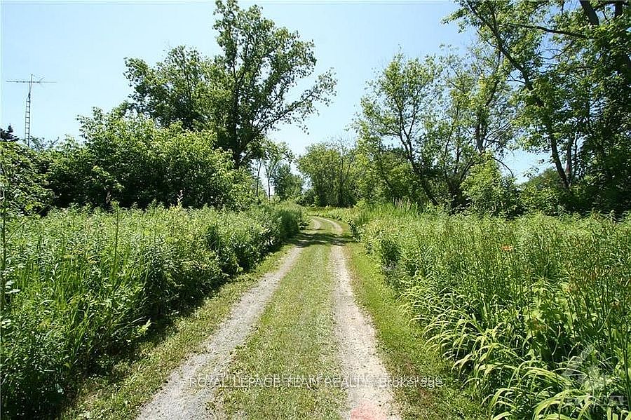 1st image of 3500 County Road 8 Rd
