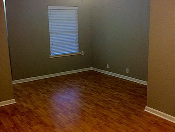 2nd image of 3412 Orange Ave