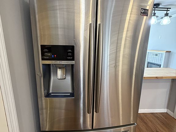 4th image of 561-565 Congress St #11562741
