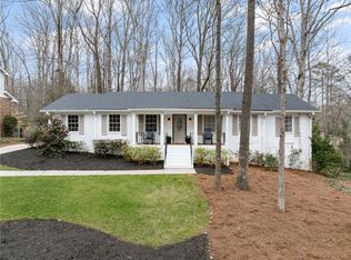 330 W Spalding Dr, Atlanta, GA 30328